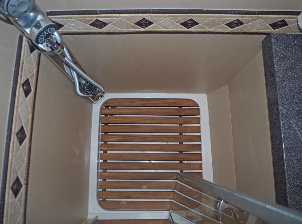 Cabine arri&egrave;re, H&eacute;bergements